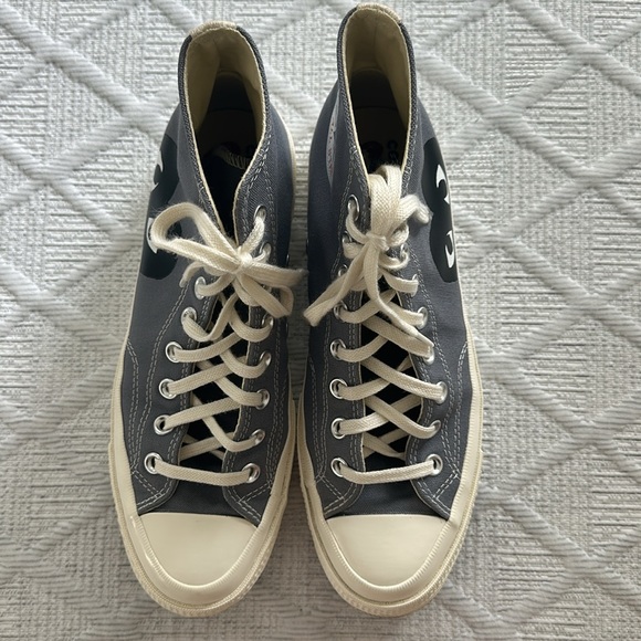 Converse x Comme des Garçons PLAY Chuck 70 - Picture 3 of 6